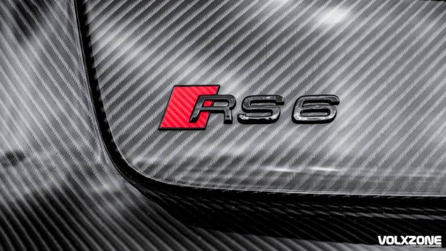 Логотип Audi RS6 Avant by RS-Carbon 2016 года  (фото 3 из 27)